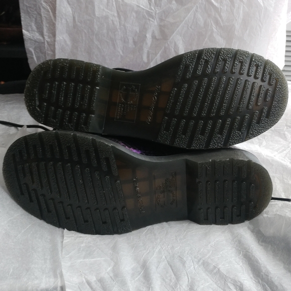 Dr. Martens 1460 Snakeskin emboss lace up boots - Picture 10 of 12